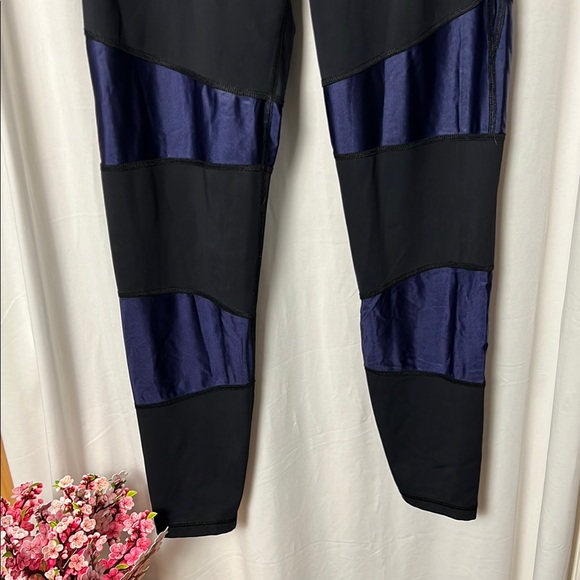 Alala Black/Liquid Navy Harley Tight Size Large - Picture 5 of 8